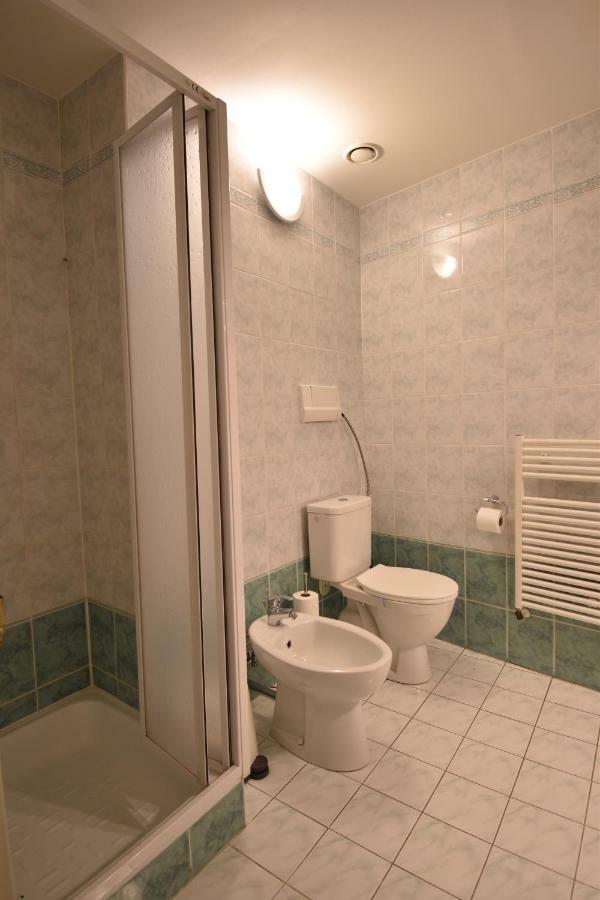 Cozy Flat By The Astronomical Clock Apartment Prague Luaran gambar