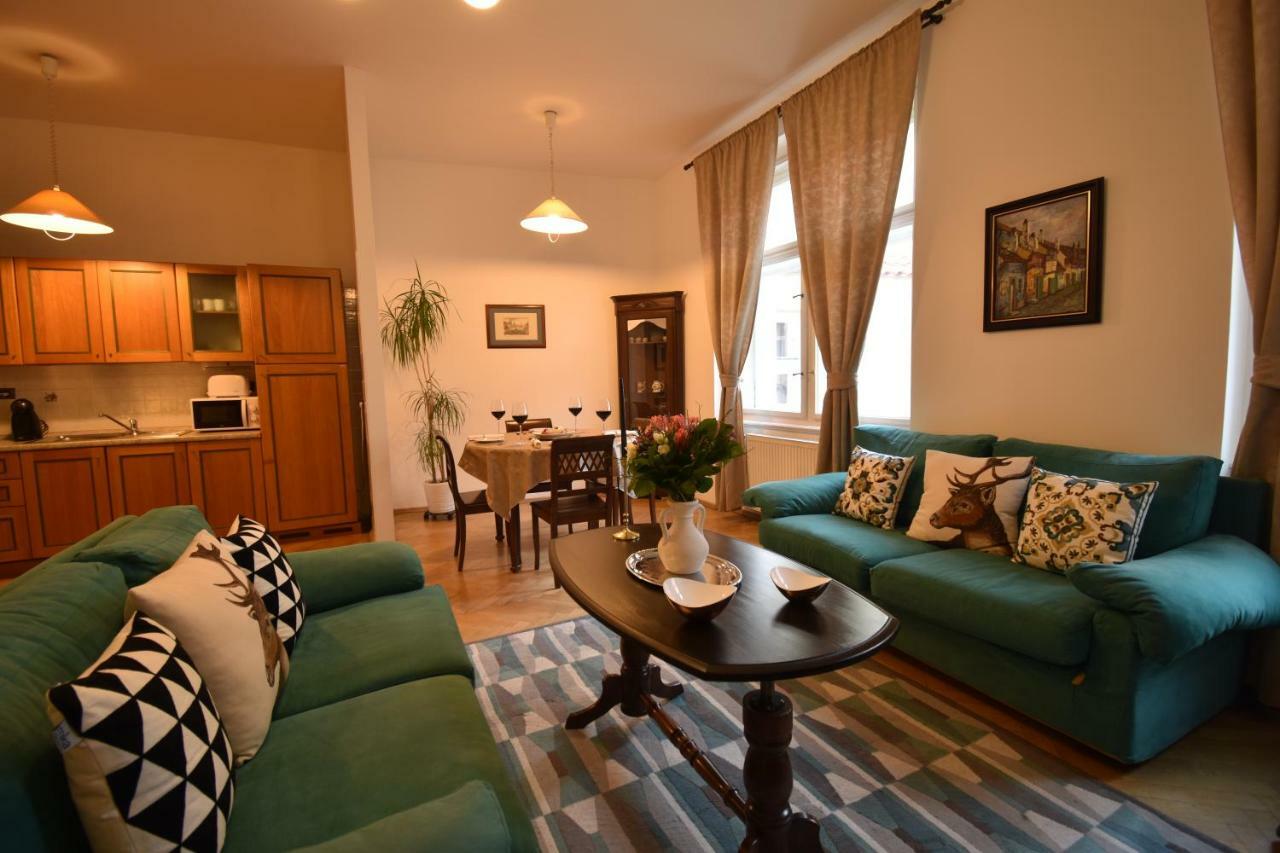 Cozy Flat By The Astronomical Clock Apartment Prague Luaran gambar